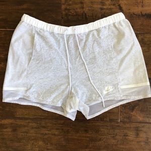 THE CUTEST NIKE SHORTS